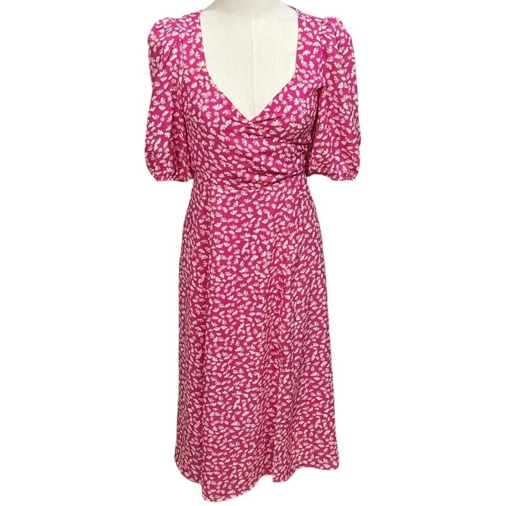 Wayf pink daisy midi dress
